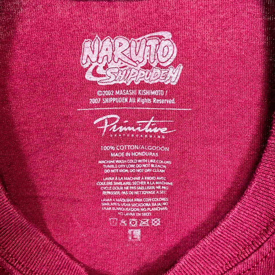 PRIMITIVE NARUTO イタチ キャラクターTシャツ